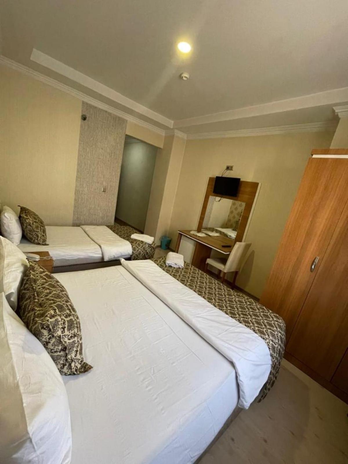 Dimet Park Hotel 반 외부 사진